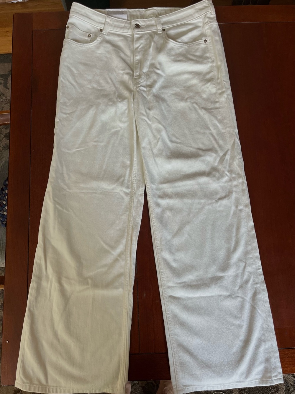 H&M White Wide Leg High-Waisted Jeans - NWT